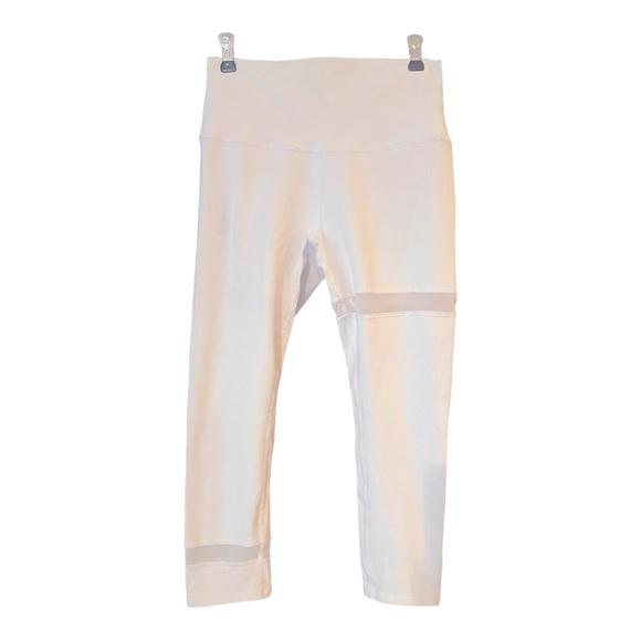 Alo Yoga Crisp White High Waisted Cutout Capri Leggings M - Picture 1 of 9